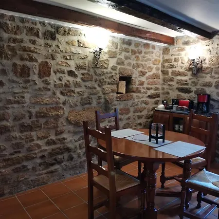 Apartament Le De Latour Bas *